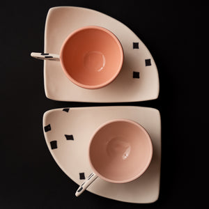 Modesty, coffee set